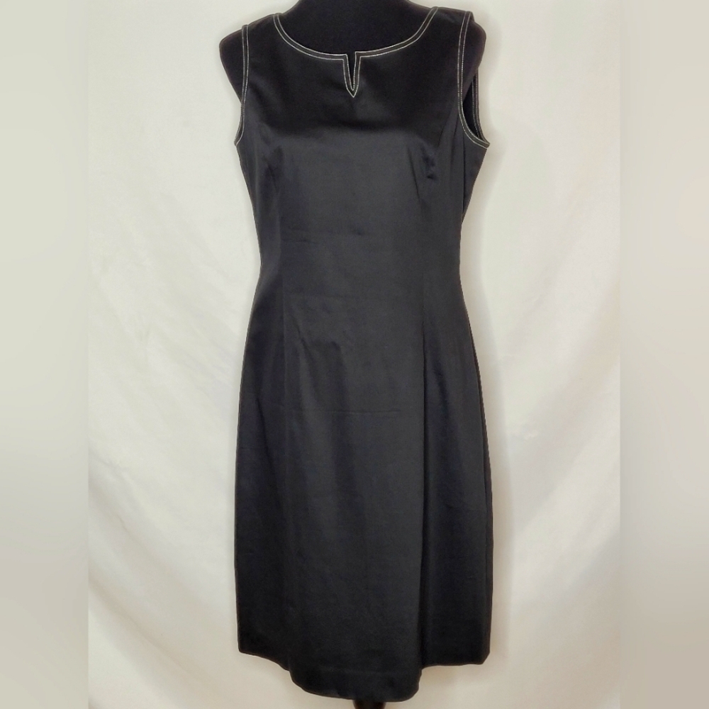 Ann Taylor Sleeveless Sheath Dress - Size 10